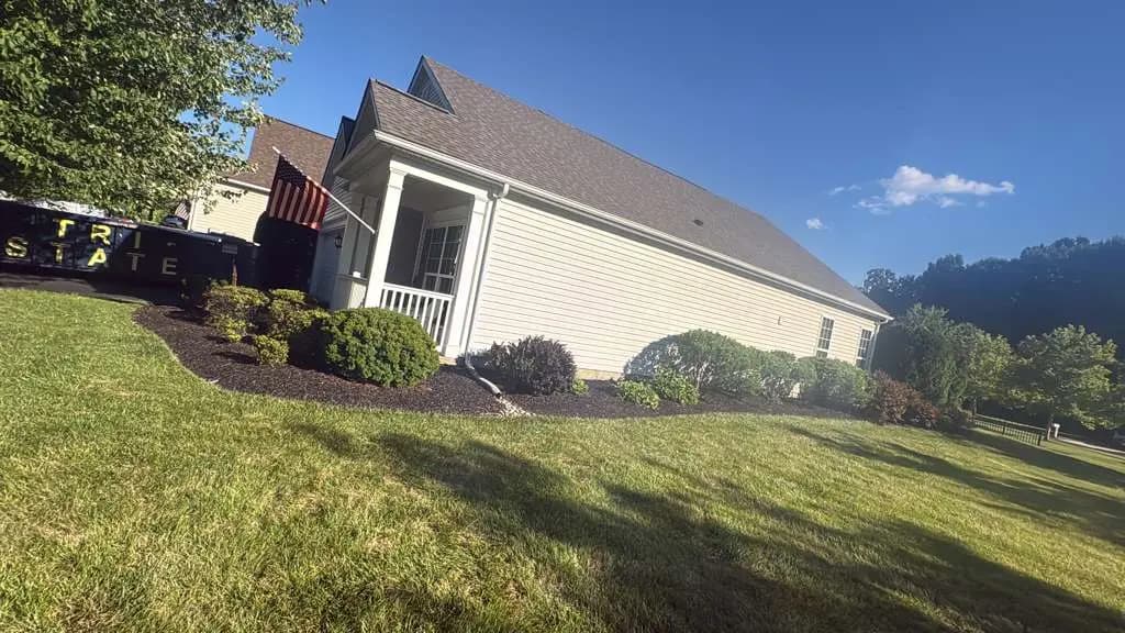 Completed roof on a Newark, Delaware home